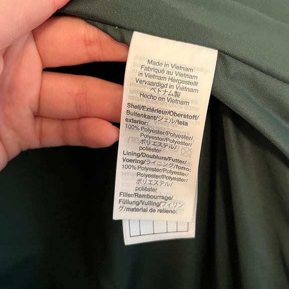 NWOT J. Crew Quilted Vest - Picture 5 of 5